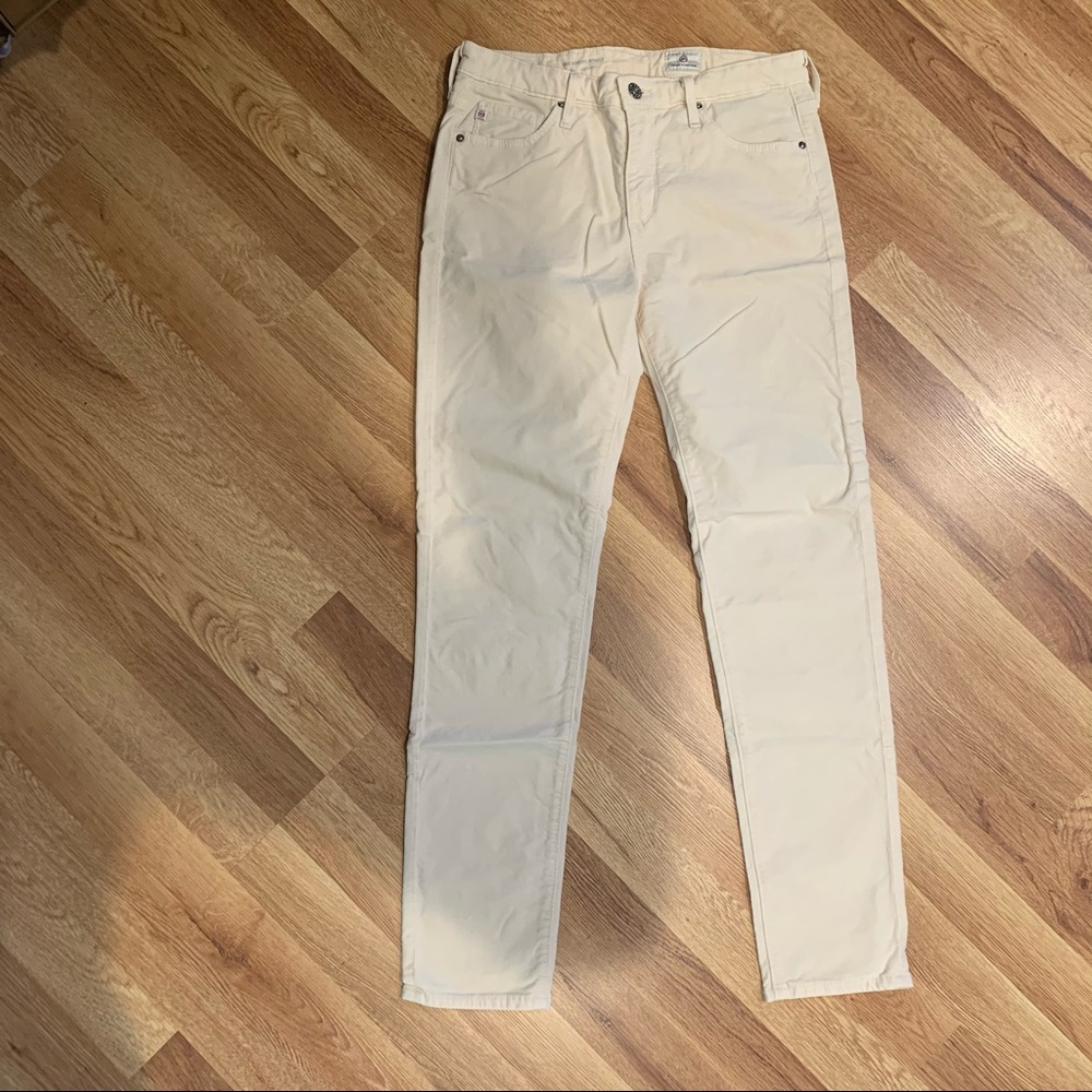 AG The Stevie Ankle in Velvet. Size 27